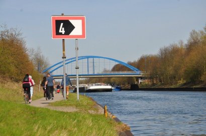 Gladbecker Straßen-Brücke Darstellung 2