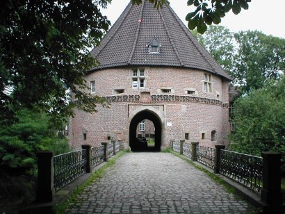 Schloss Bladenhorst
